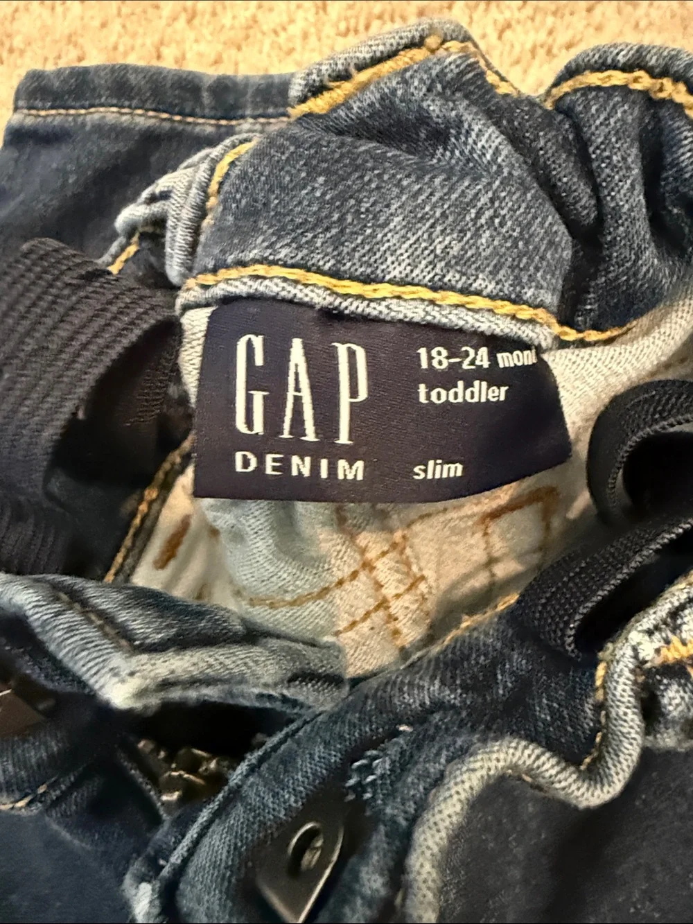 GAP 🍄 Mario wears Denim Set